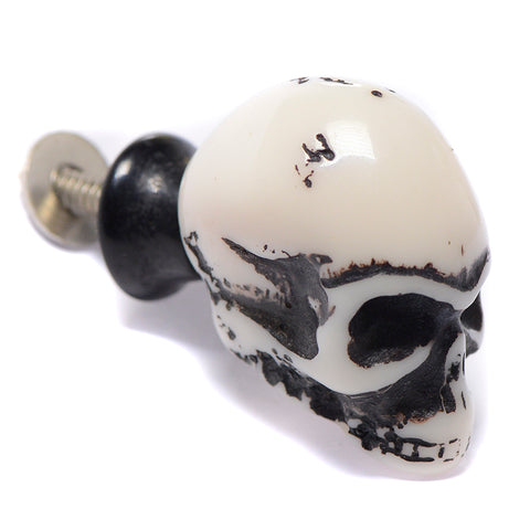 Resin skull pull