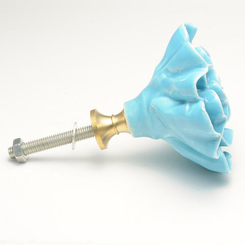 Ceramic carnation pull-blue