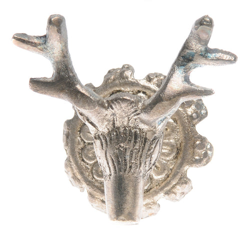Cast aluminum stag head pull