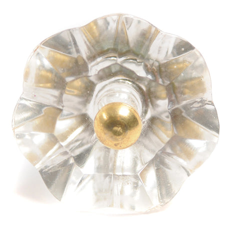 Glass scalloped edge pull-clear