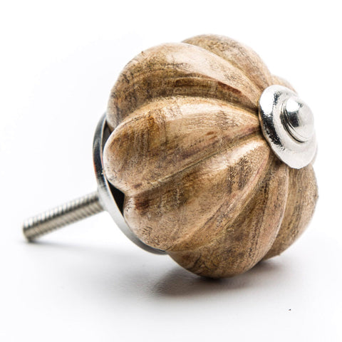 Wooden pumpkin shaped pull-light brown